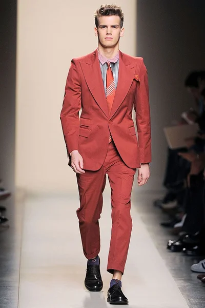 Look 23